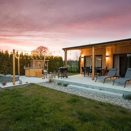 Wygodny Eko Kolo Nadmorskiego Parku Krajobrazowego Ferienhaus Karwienskie Bloto Drugie